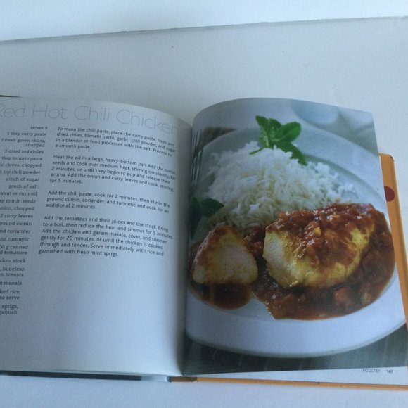 Easy One Pot Recipe Book Meat Seafood and Vegetarian Dishes - Picture 11 of 12